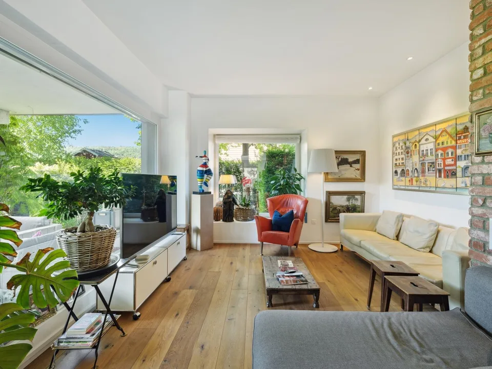 Sogno di casa esclusivo con giardino di stile parco