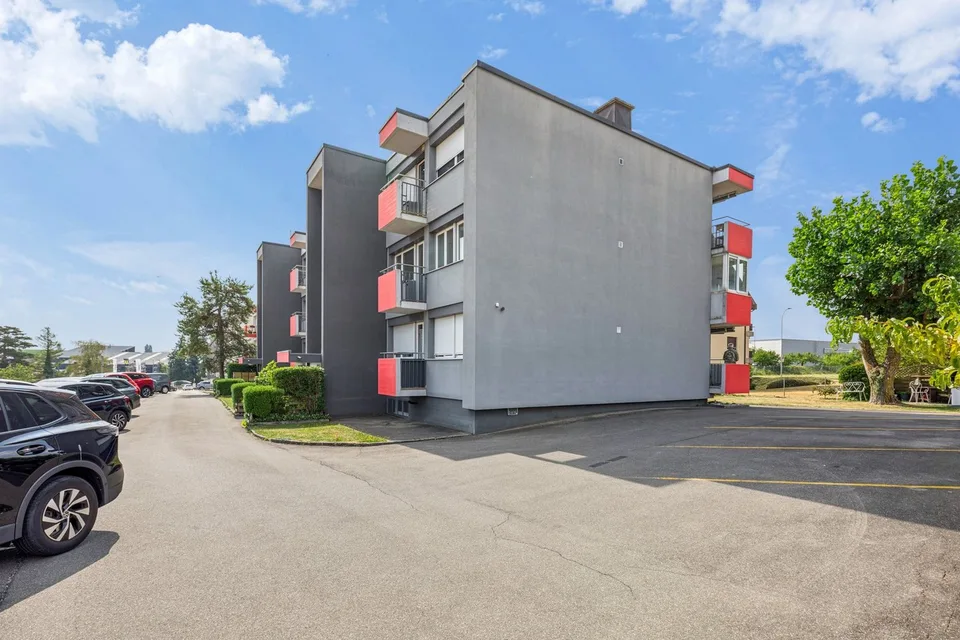 Ampio appartamento di 5.5 locali all'ultimo piano con terrazza e 2 – foto 13 di 13