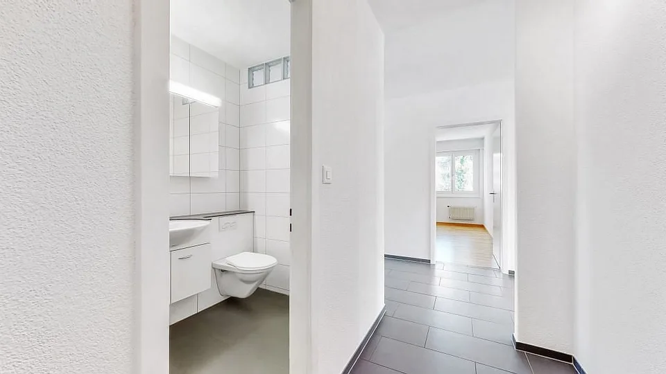 4 1/2-room apartment, ground floor left