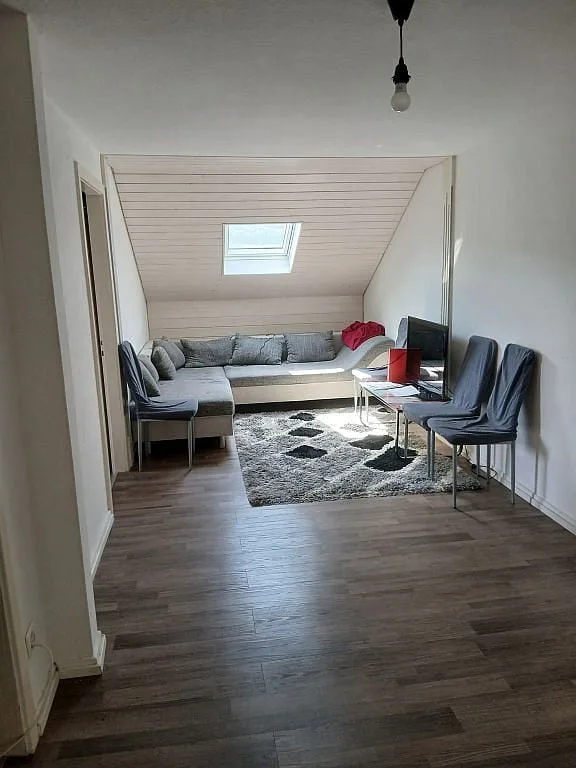 2.5-room apartment, 3rd floor left