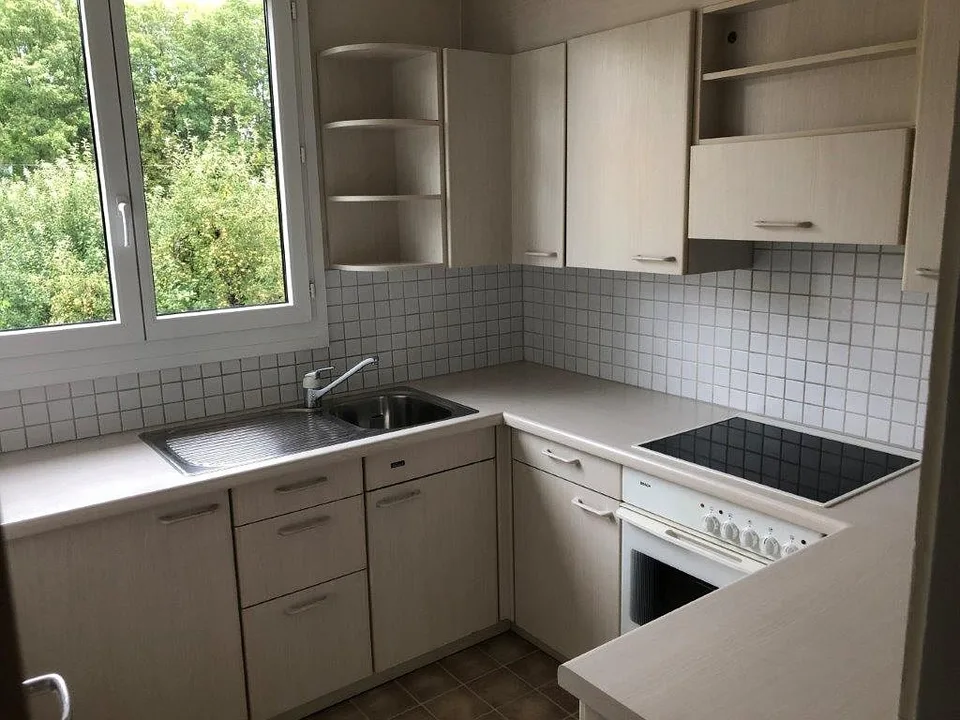 Charmante 3 1/2-Zimmerwohnung, 1. Stock links