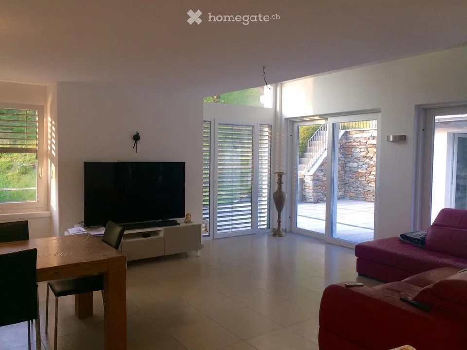 Rent house on hill