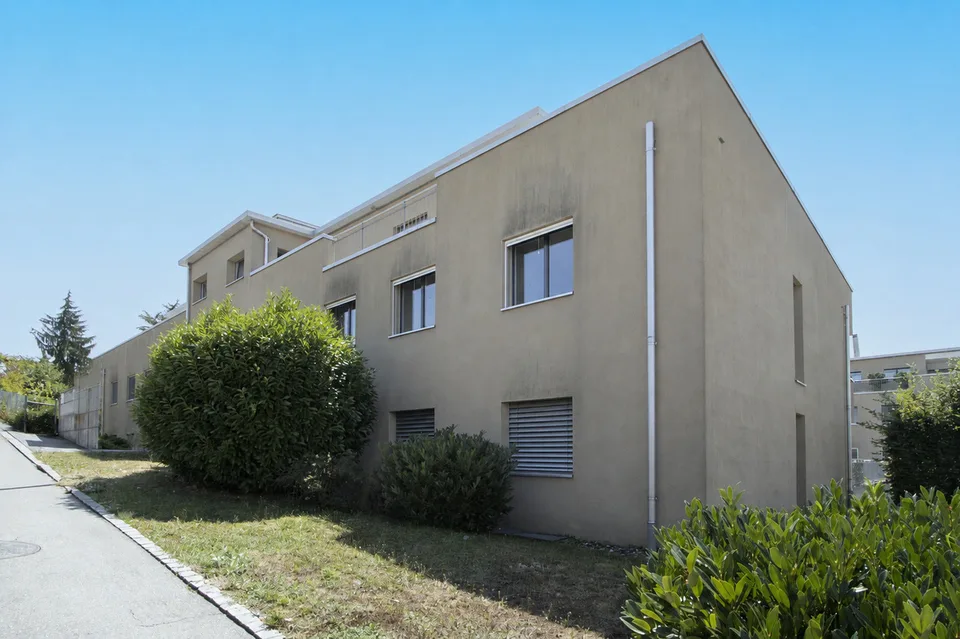 attraktive 4.5-Zimmerwohnung mit Balkon zu vermieten