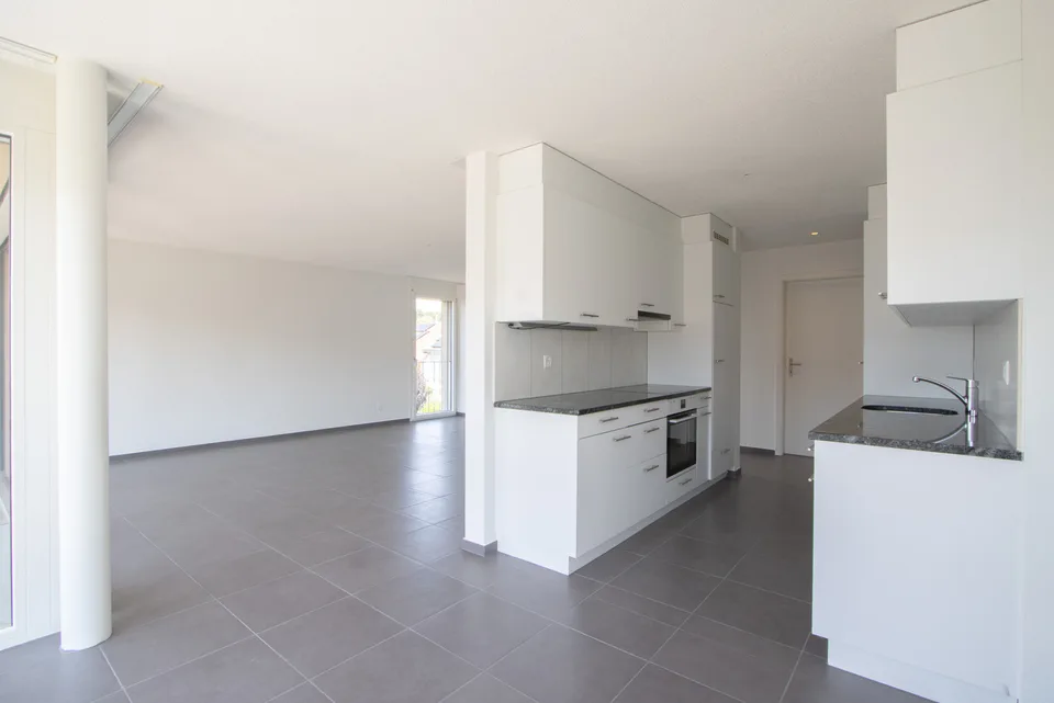 Appartement attractif de 4,5 pièces avec balcon à louer
