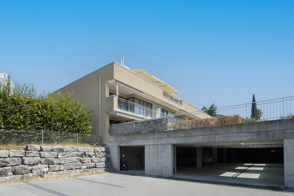 Appartement attractif de 4,5 pièces avec balcon à louer