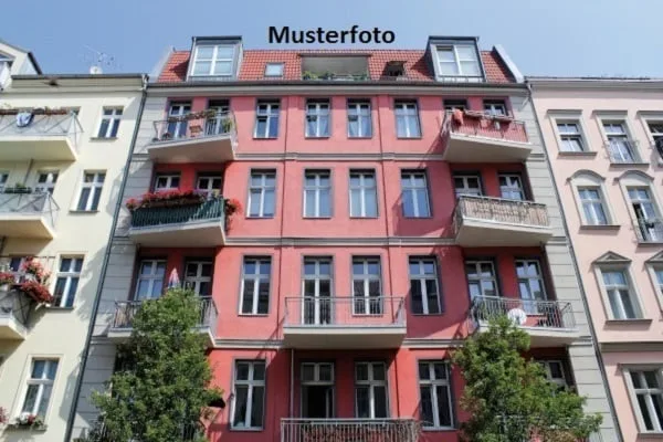 *7-Familienhaus*