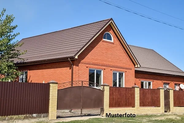*Villa*