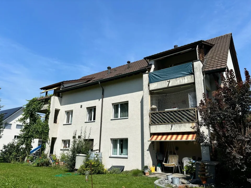 Gemütliche Genossenschaftswohnung mit Balkon