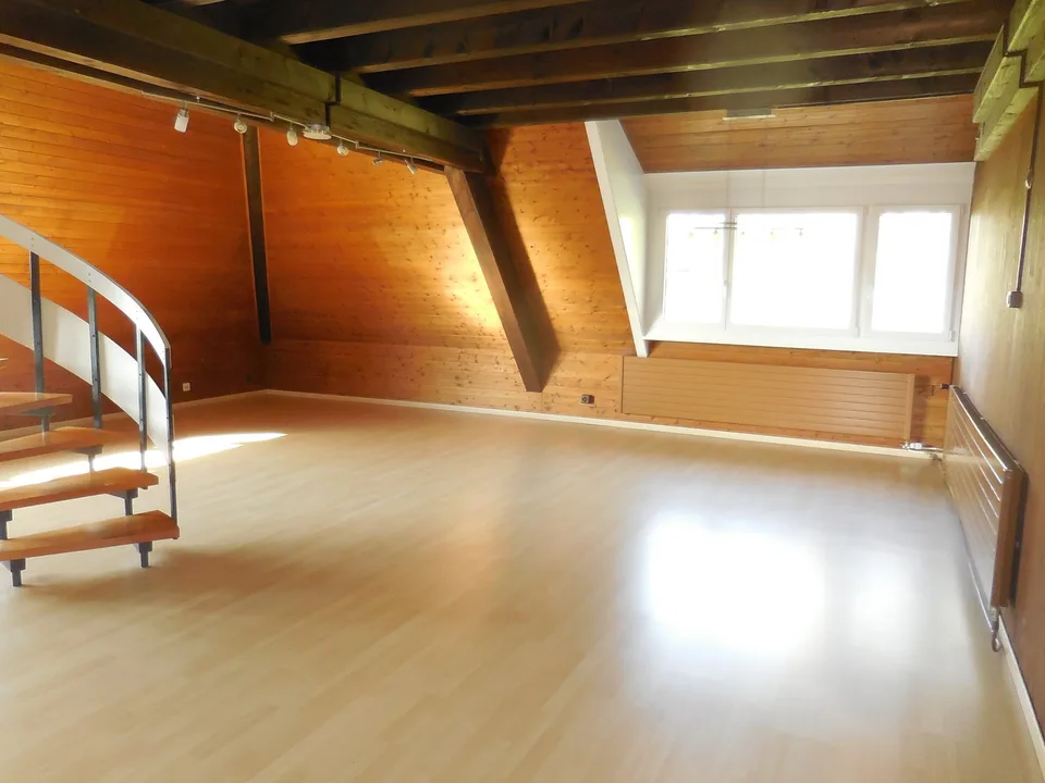 2.5-room apartment in Neuchâtel – available immediately