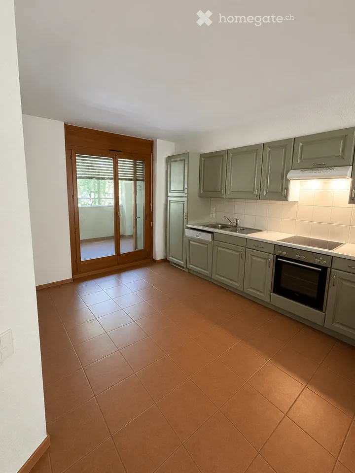 Spacieux appartement de 4.5 pièces à Vandoeuvres – Vue dégagée et cadre verdoyant