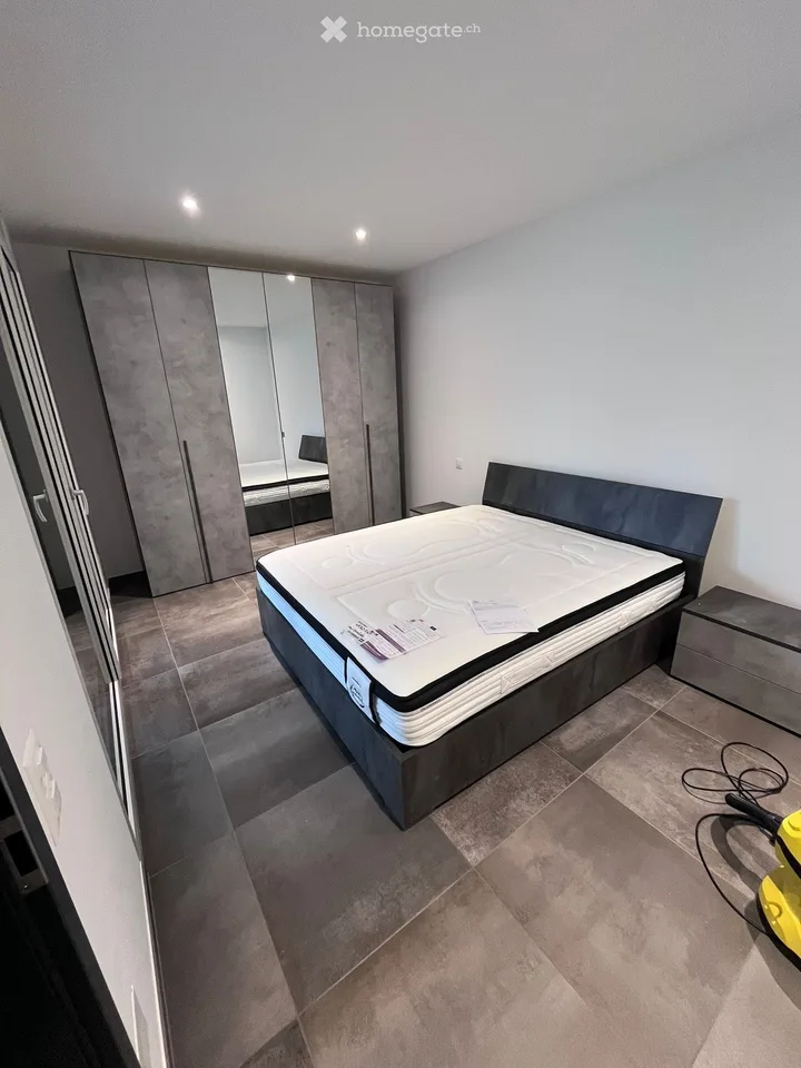 Bel appartement 2 1/2 pièces avec grande terrasse couverte