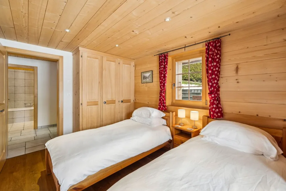 Sublimes Apartment mit 3.5 Zimmern - Terrasse und freie Aussicht – Foto 11 von 13