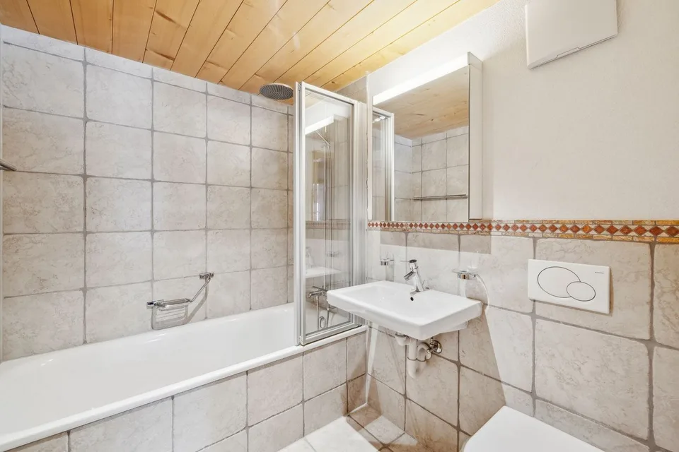 Sublimes Apartment mit 3.5 Zimmern - Terrasse und freie Aussicht – Foto 10 von 13