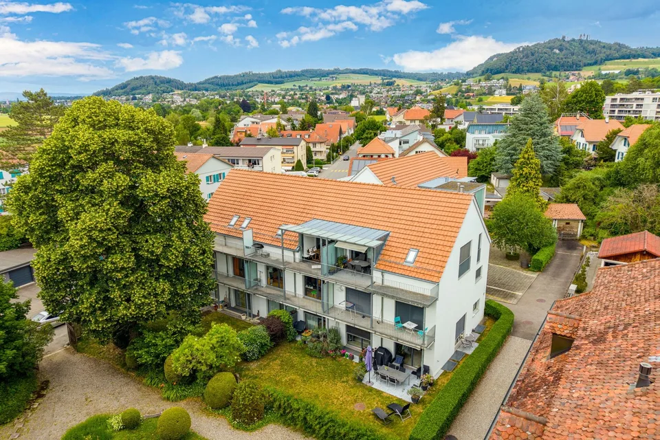 Moderne 4.5-Zimmer-Maisonette mit grosszügigen Balkonen