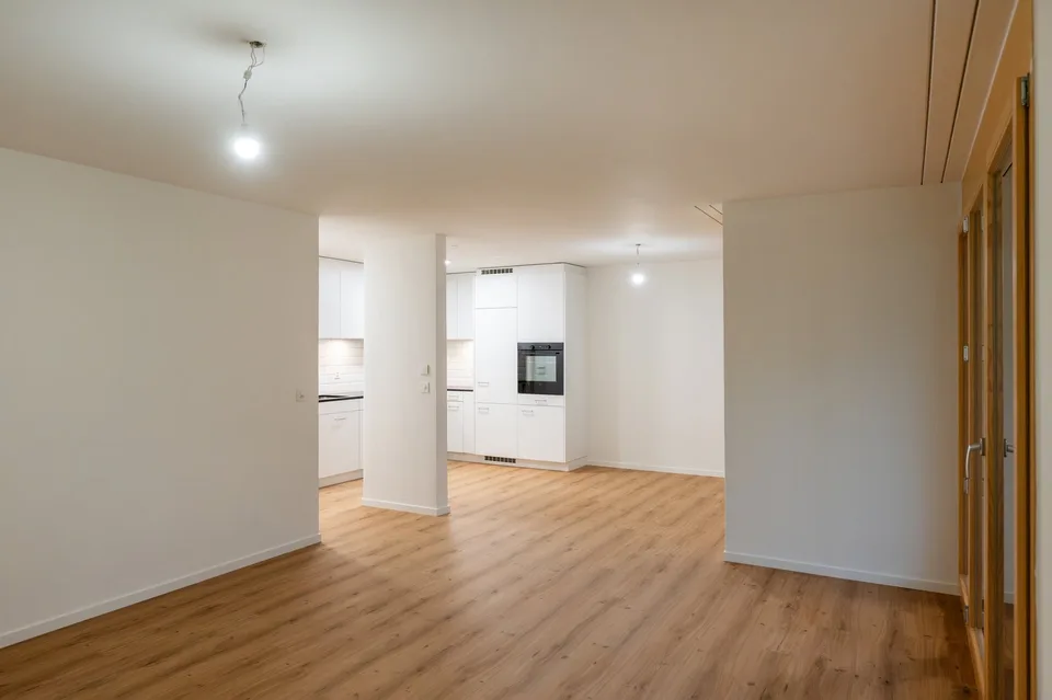 Wohnen in der Stadt  -  zentral und ruhig im Grünen mit eigenem Sitzplatz