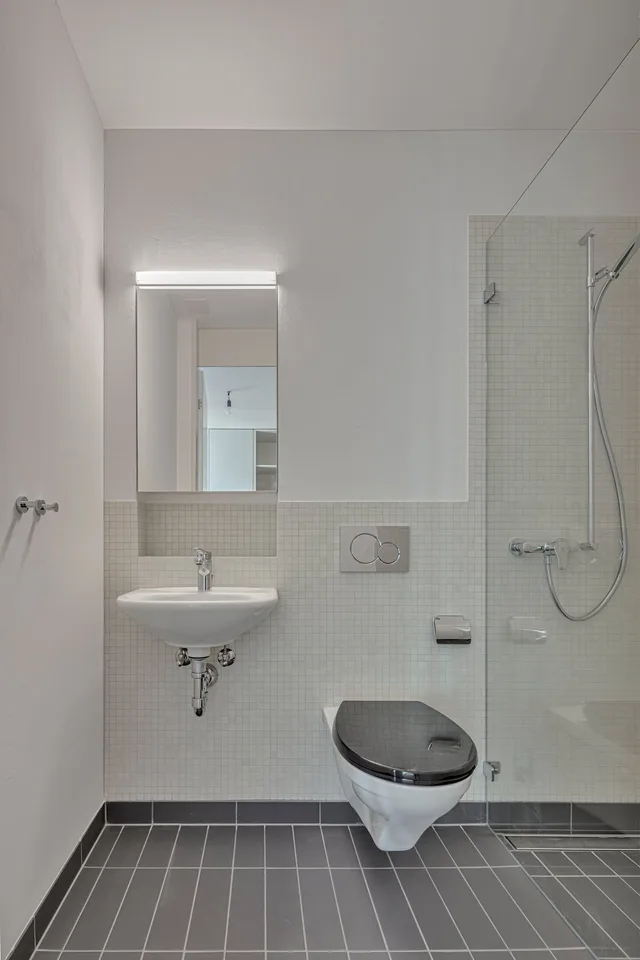 Moderne, ruhiggelegene 3.5-Zimmerwohnung mit Loggia-Sitzplatz