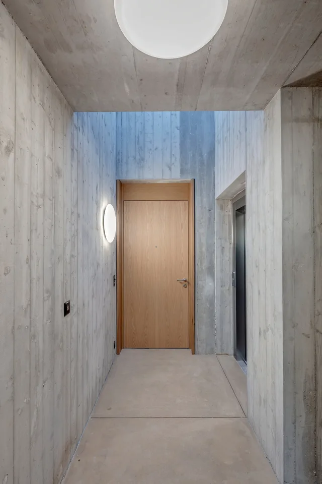 Moderne, ruhiggelegene 3.5-Zimmerwohnung mit Loggia-Sitzplatz