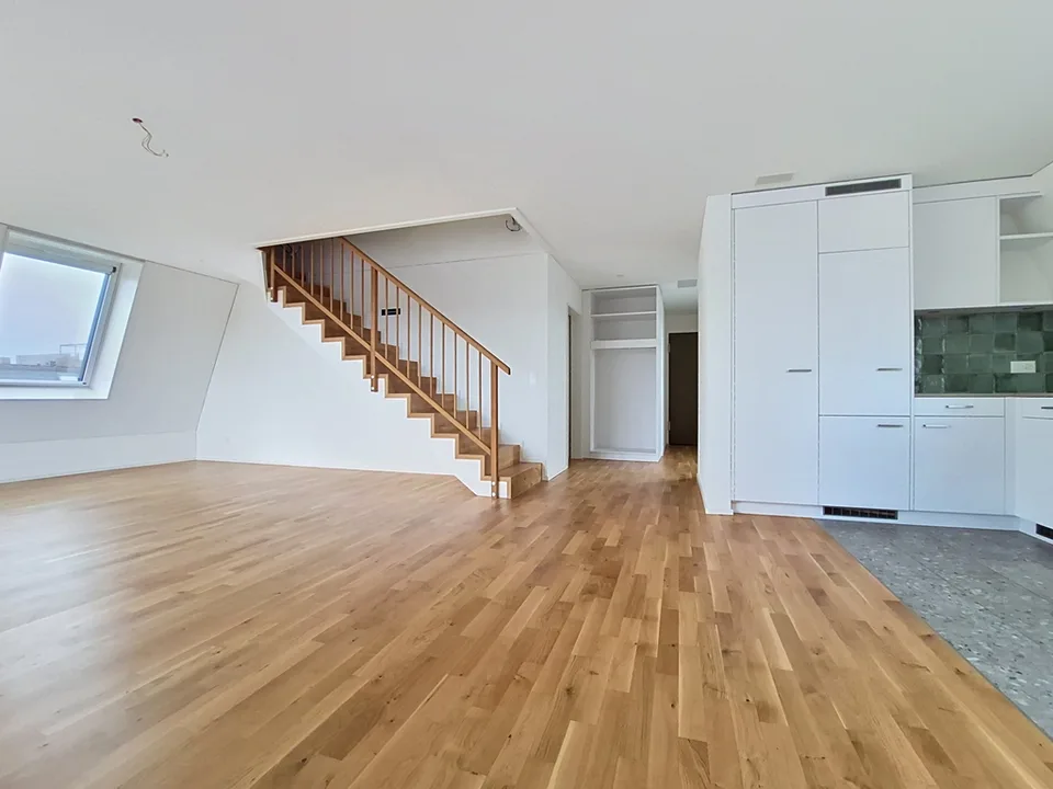 Appartamento con vista sulla città di Uster in affitto