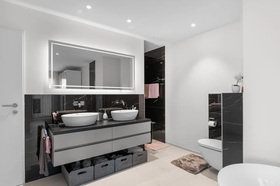 Garden lovers take note - like-new 3.5-room apartment with a view of the green