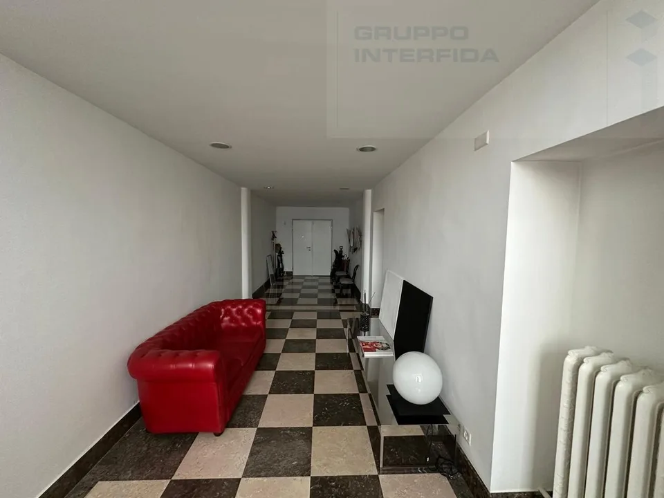 Geräumige Wohnung mit Terrasse