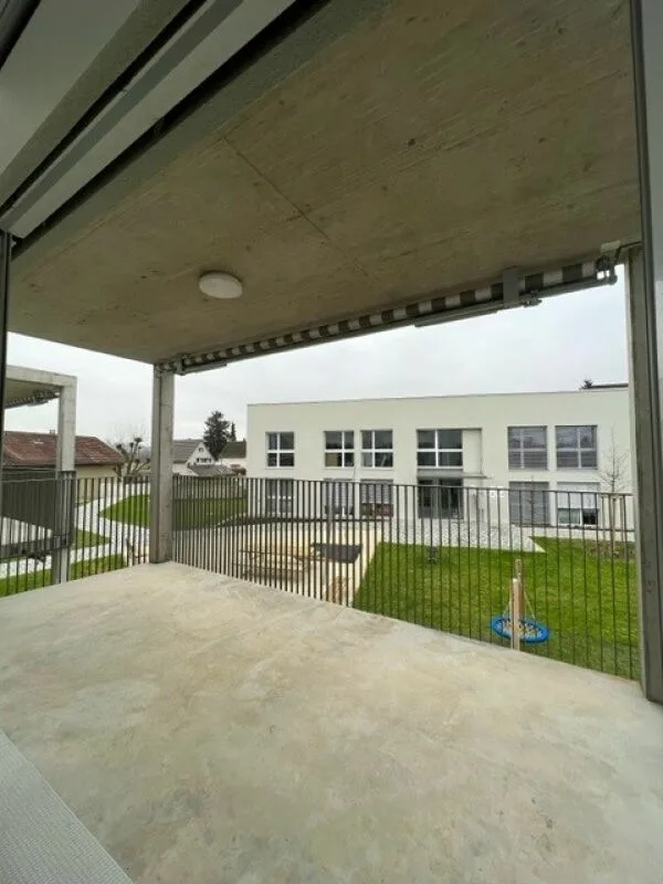 Moderne 1.5 Zimmerwohnung mit Balkon in Brugg