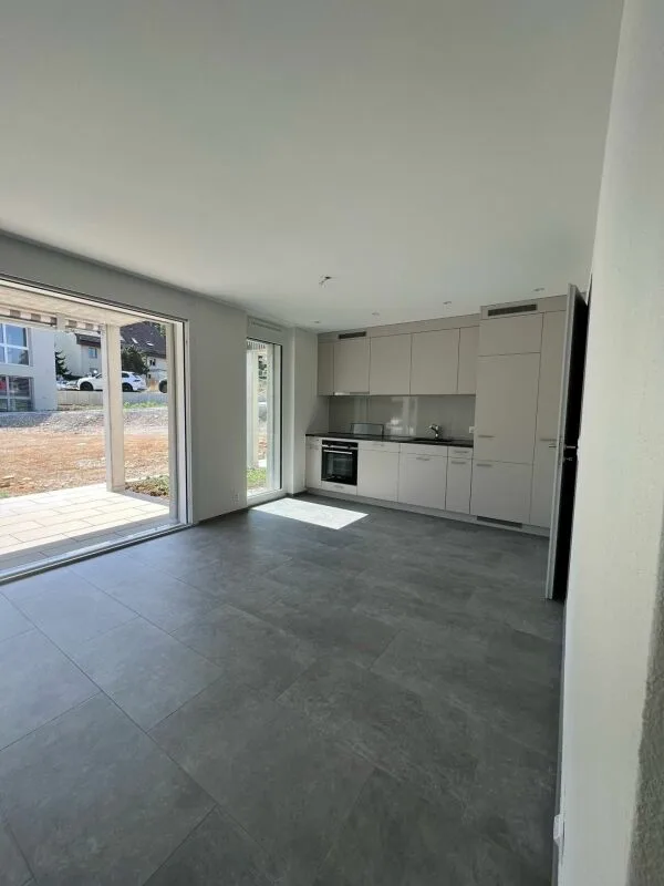 Moderne 1.5 Zimmerwohnung mit Balkon in Brugg