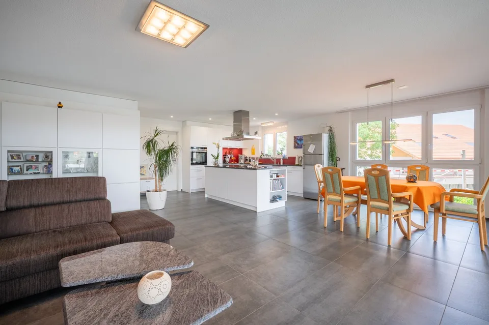 Comfort di vita con vista – La tua nuova casa a Blumenstein