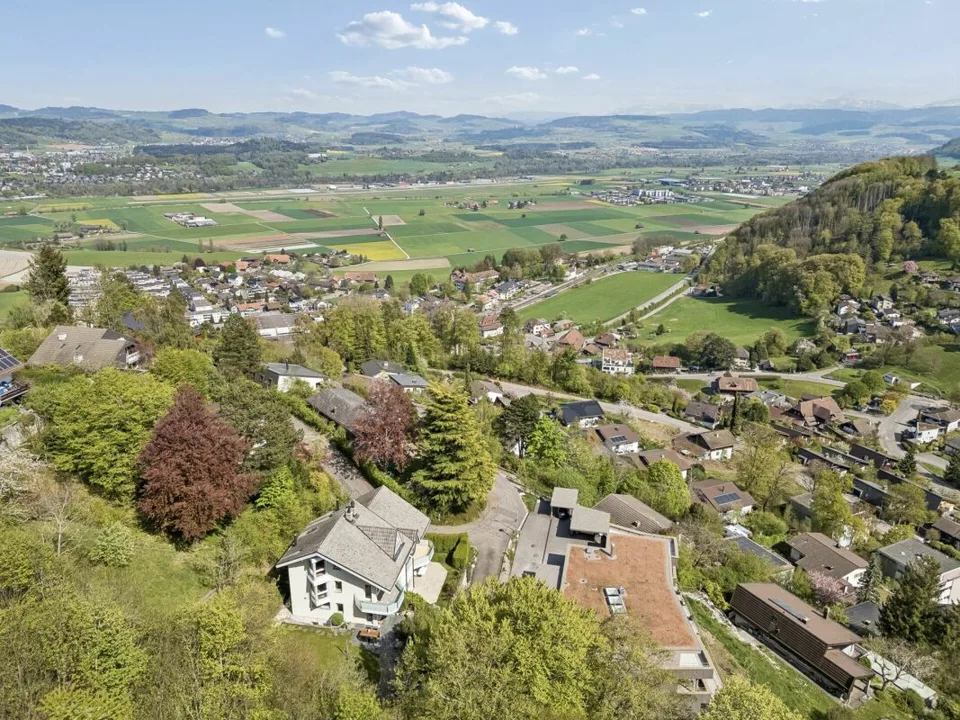 Well-maintained single-family house with a lot of privacy