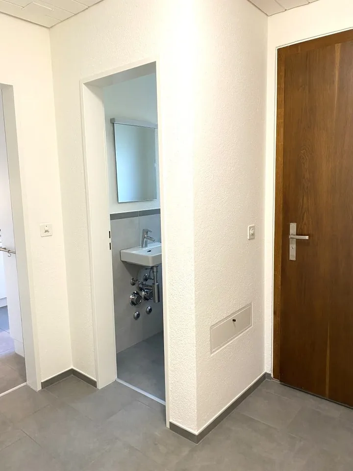 Lichtdurchflutete 4.5-Zimmer-Maisonette-Wohnung – Foto 10 von 13