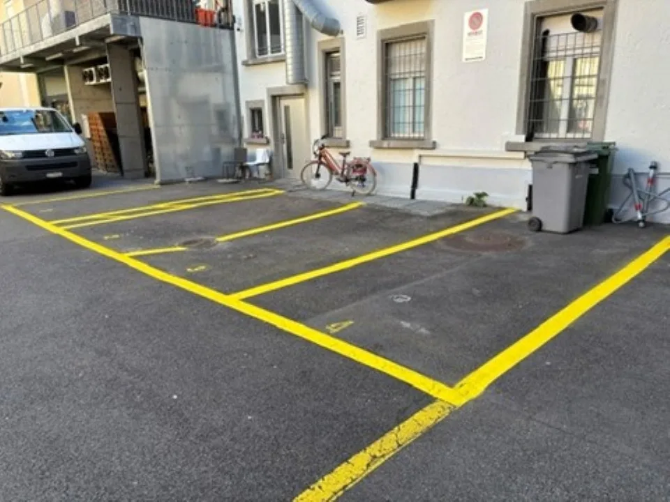 Aussenparkplatz zu vermieten ab 01.09.26