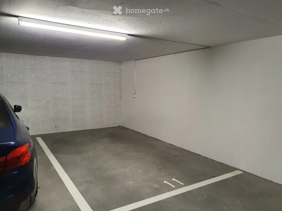Einstellhallenplatz zu vermieten in Oberwil-Lieli