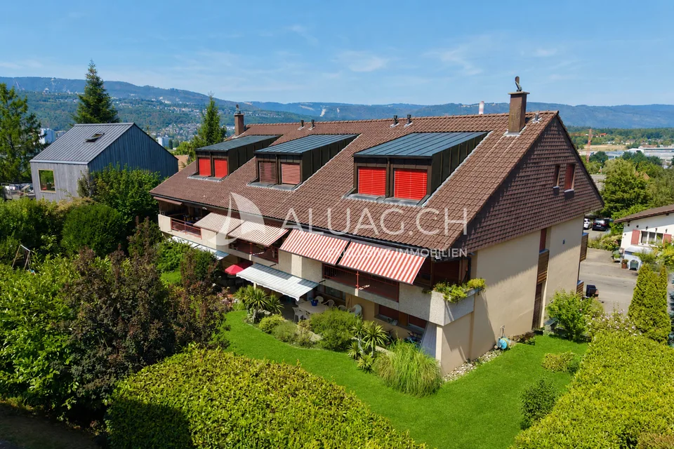 Living on 2 floors near the Aare