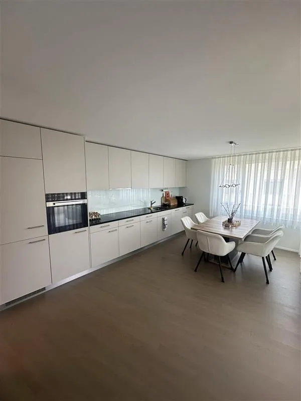 Living centrally in the green - "Im Chern" Niederrohrdorf