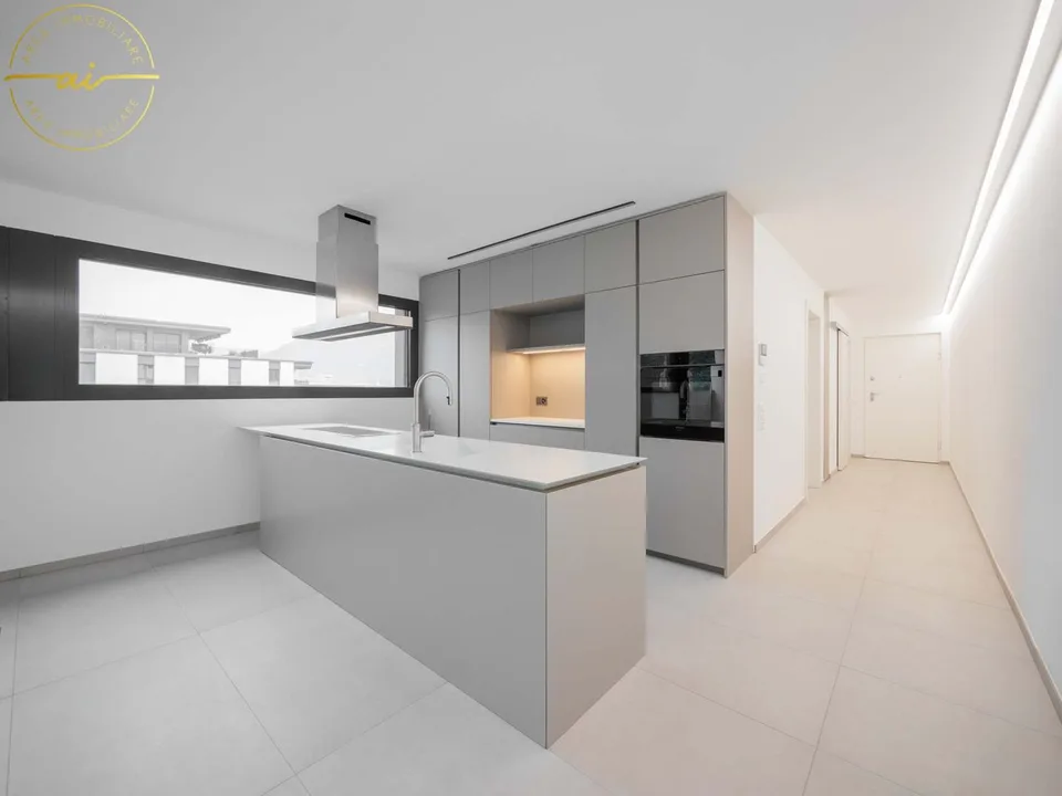 ELEGANTE APPARTAMENTO 2,5 LOCALI CON FINITURE DI PREGIO