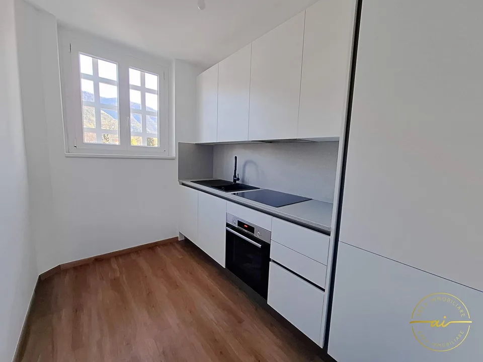 Wohnung 4.5 Zimmer mitten im Grünen