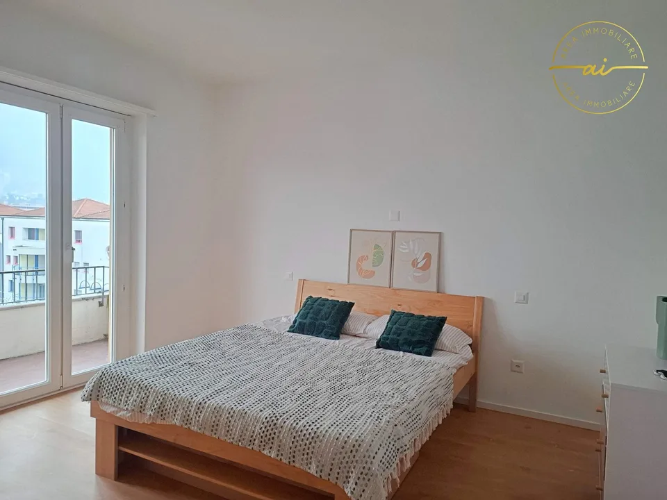 APPARTAMENTO DI 4.5 LOCALI ARREDATO IN ZONA PALAPENZ
