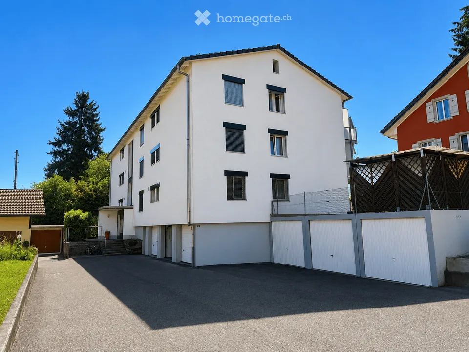 Immeuble d'appartements avec beaucoup de potentiel dans un endroit calme à Pfeffikon LU
