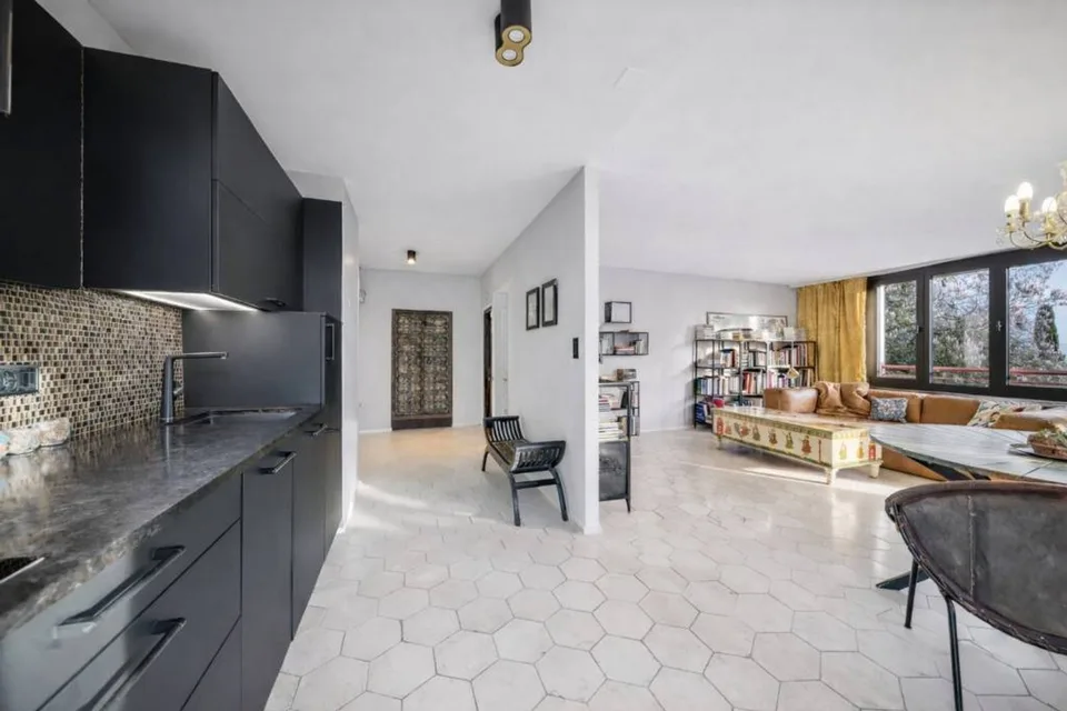 Incantevole appartamento di 2,5 locali con balcone