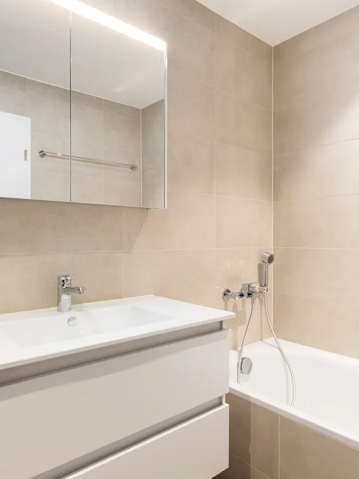 High-quality & comfortable – Your new home with garden terrace overlooking the Oeschbach