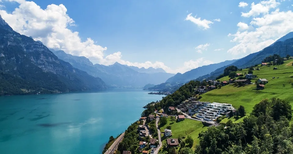 Penthouse attique exclusif - Votre propriété de rêve sur le Walensee turquoise - 35 minutes de Zurich