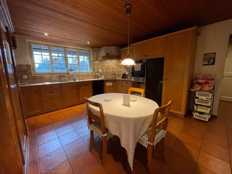 Stylish country house with large surroundings – photo 8 of 16