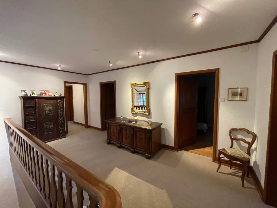 Stylish country house with large surroundings – photo 10 of 16