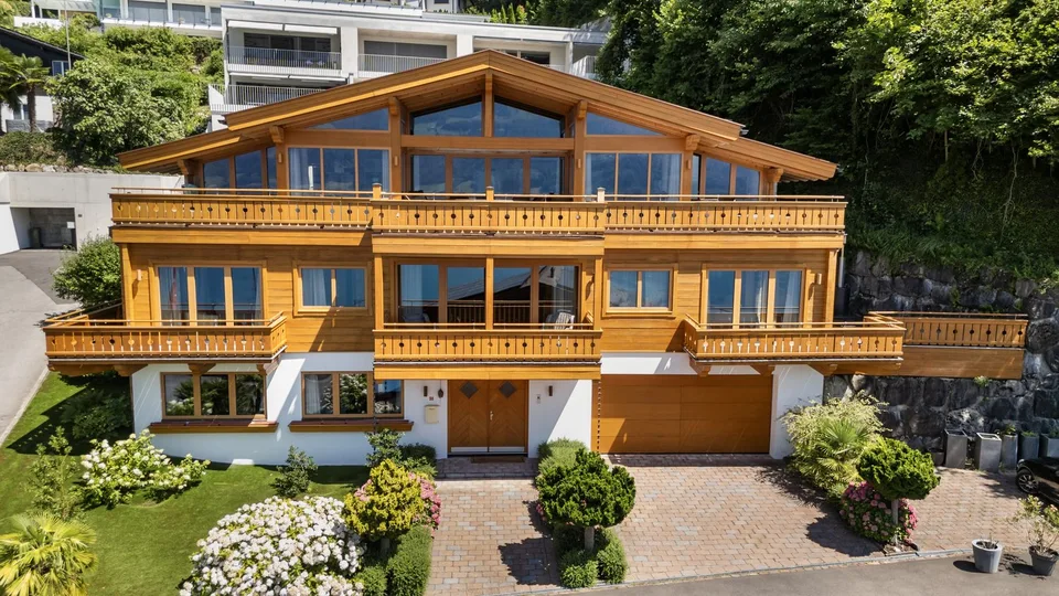 RESERVIERT: Exklusive Chalet-Villa mit sonnenverwöhntem Panorama