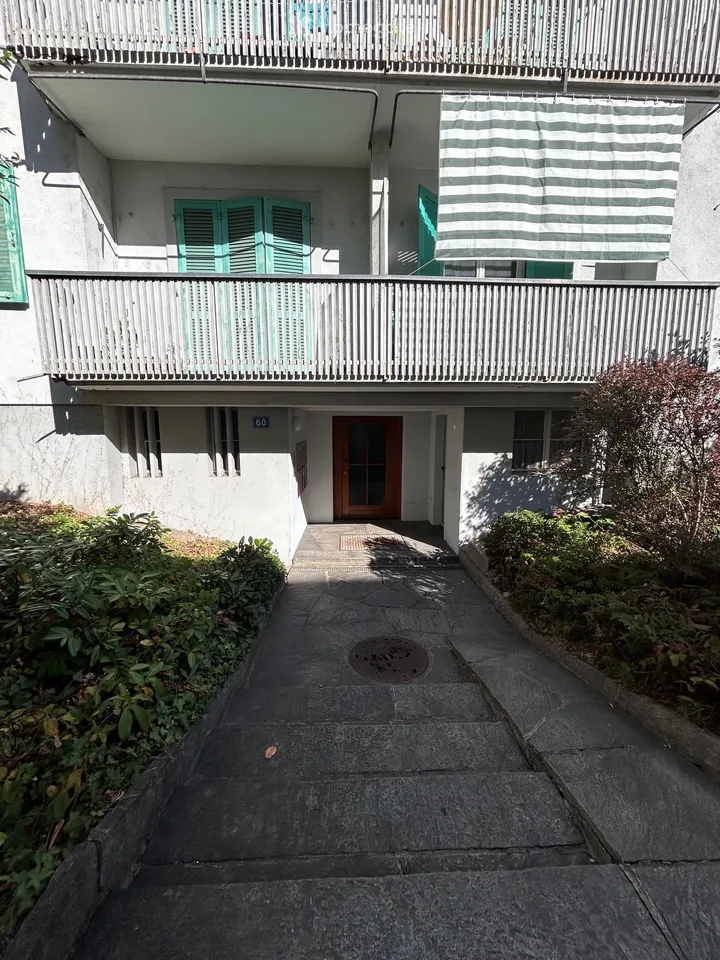 Mehrfamilienhaus an attraktiver Wohnlage im Iselin-Quartier