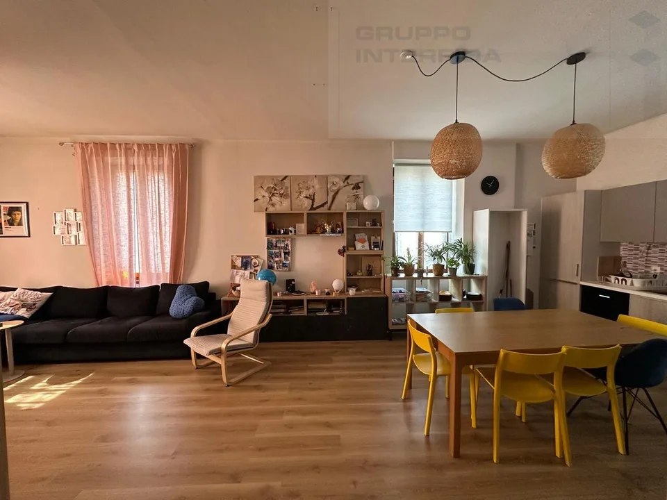 3.5 Zimmer renoviert mit Autoabstellplätzen