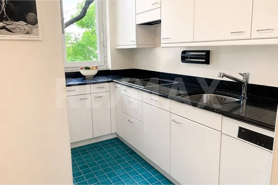 Appartement en propriété de 3,5 pièces avec 2 balcons dans un quartier résidentiel central