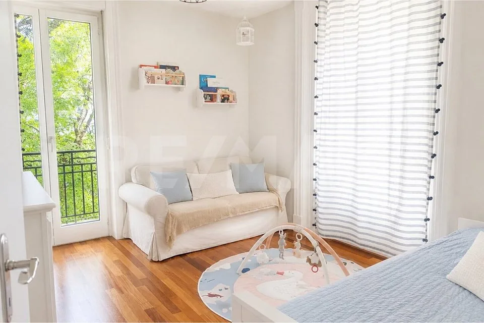 Appartement en propriété de 3,5 pièces avec 2 balcons dans un quartier résidentiel central