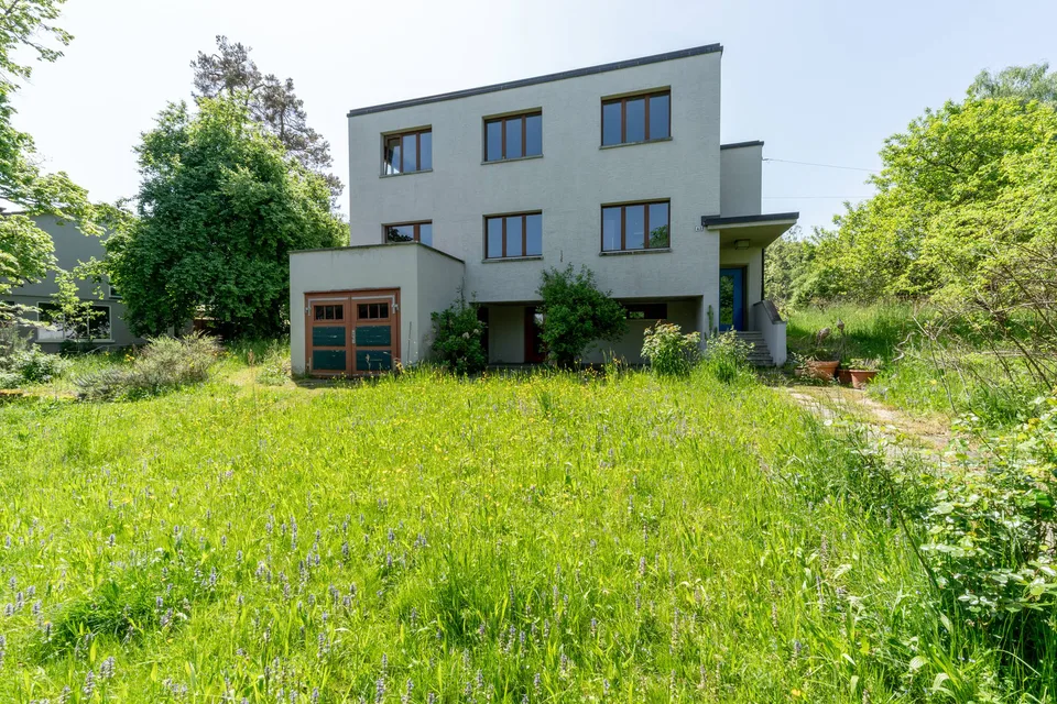 Iconic single-family house in an exclusive location in Aarau