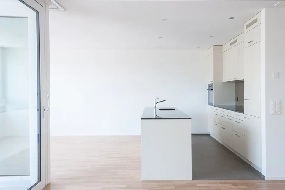 Visit. Move in. Feel good