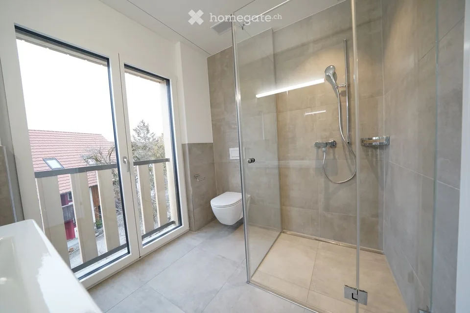 First Rental - Welcome to Your New Home – in the Heart of Dürnten, Rural yet Central!